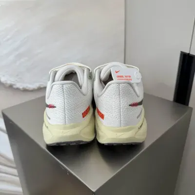 Nike Air Zoom — נעלי ריצה לגברים — תמונה 7