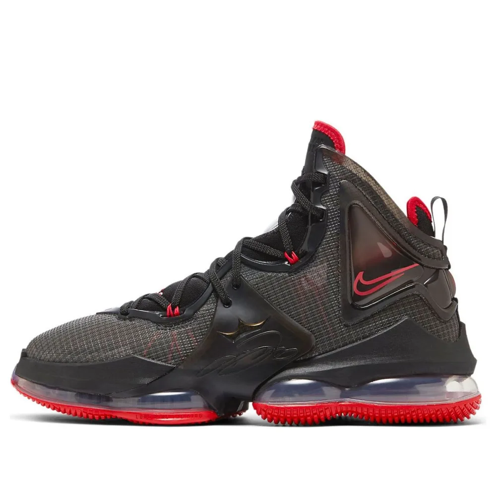 Nike LeBron 19 EP