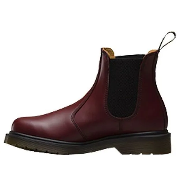 Dr.Martens 2976 Smooth Chelsea Boots