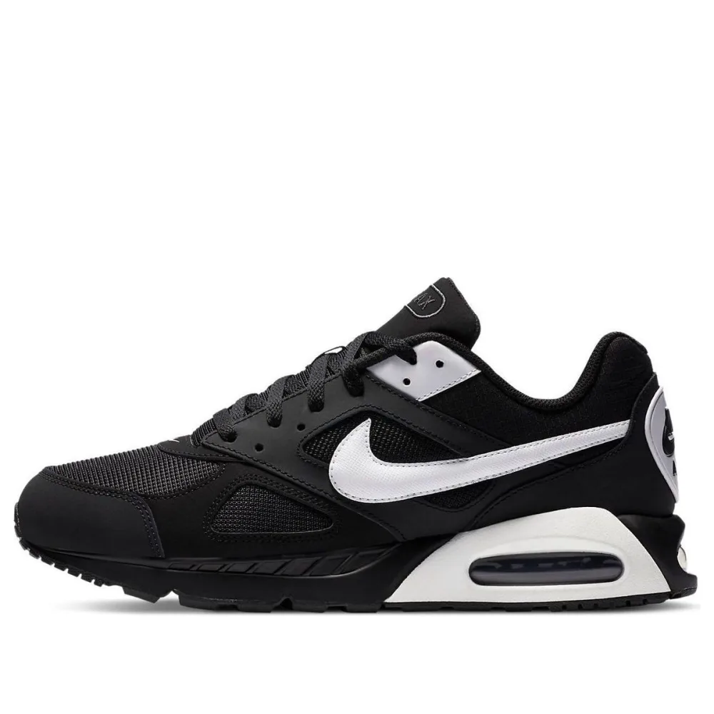 Nike Air Max IVO