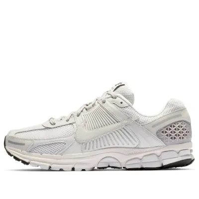 Nike Air Zoom Vomero 5 — תמונה 3