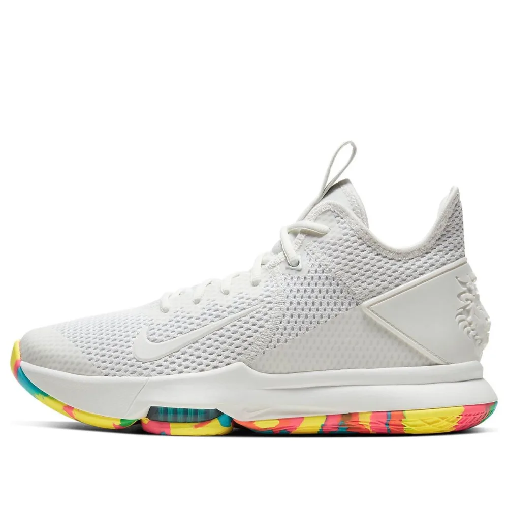 Nike LeBron Witness 4 EP